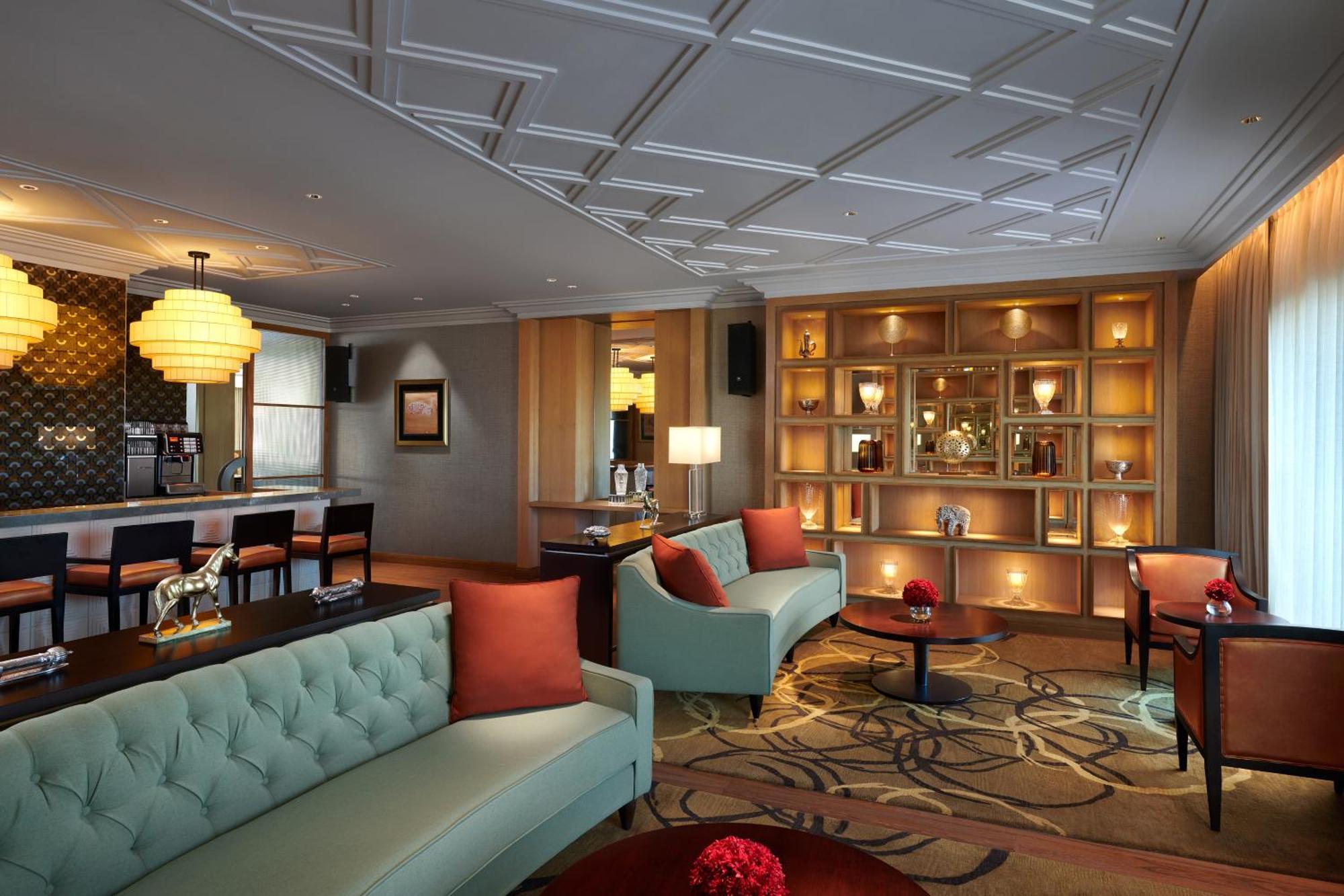 The Leela Gandhinagar Hotel Bagian luar foto
